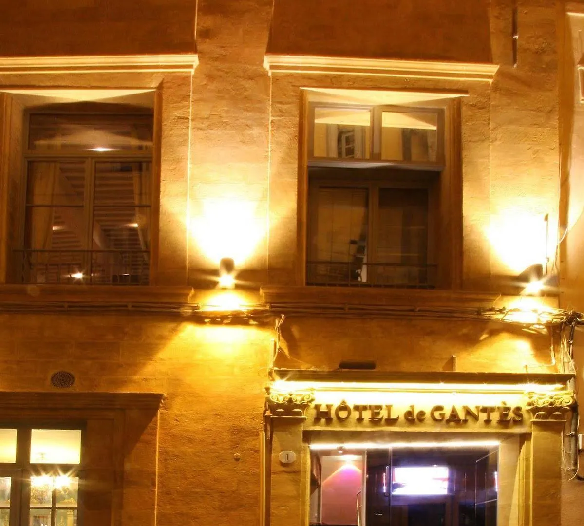 Hotel Les Deux Garcons Aix-en-Provence 4*,